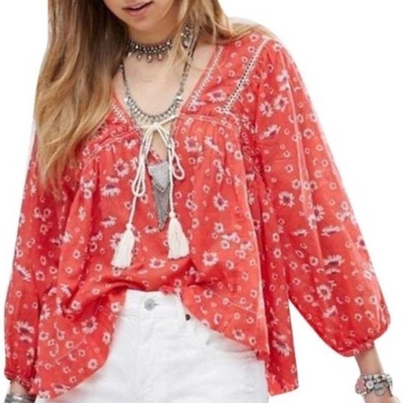 Free People Never A Dull Moment Peasant Top Red  SIZE M - Picture 4 of 5